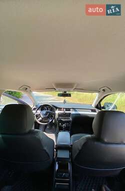 Универсал Skoda Superb 2012 в 