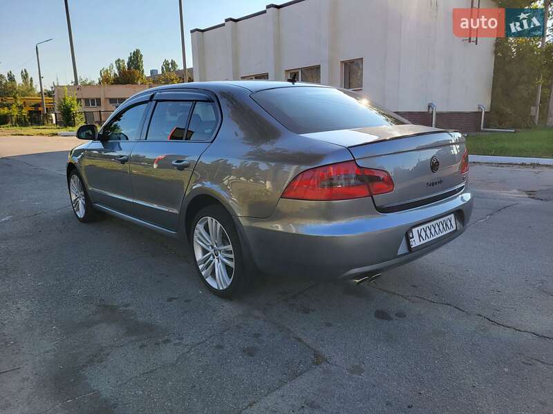Лифтбек Skoda Superb 2010 в Харькове