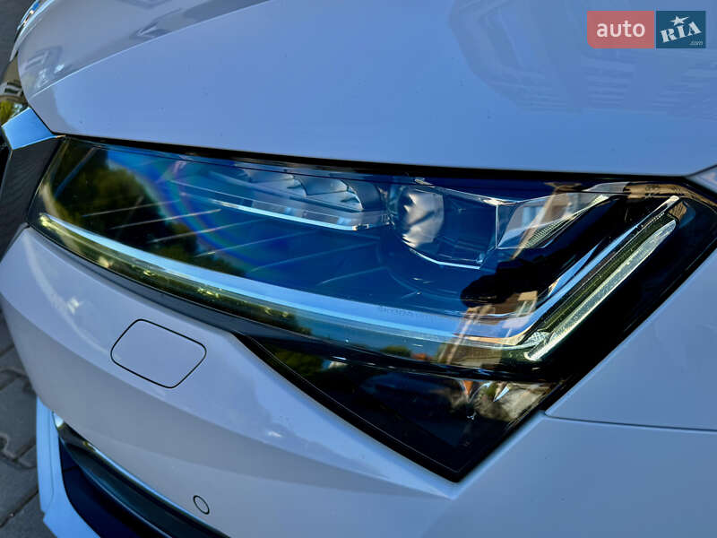 Універсал Skoda Superb 2020 в Хмельницькому