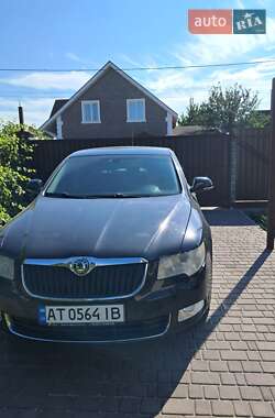 Лифтбек Skoda Superb 2008 в 