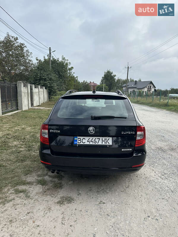 Универсал Skoda Superb 2014 в Львове
