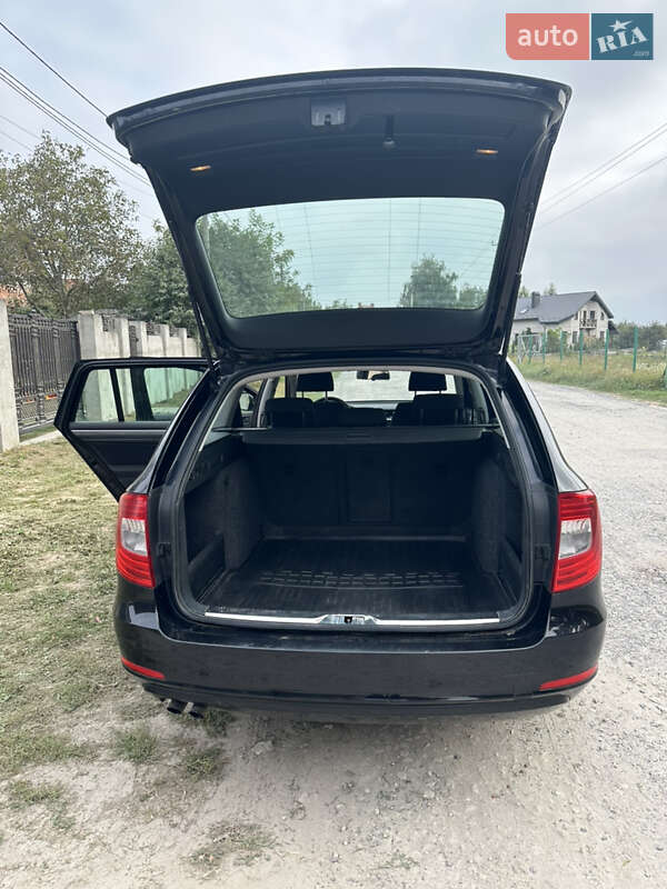 Универсал Skoda Superb 2014 в Львове