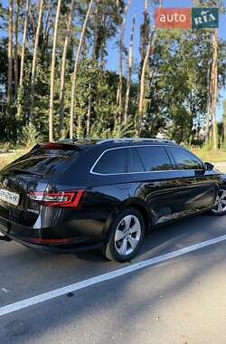 Универсал Skoda Superb 2018 в 