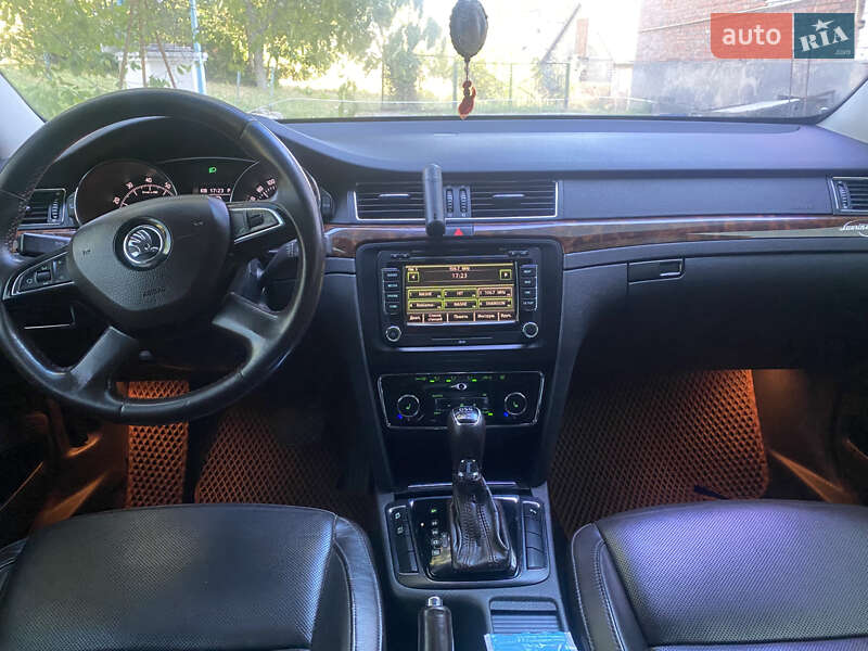 Лифтбек Skoda Superb 2014 в Хмельницком