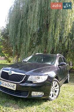Универсал Skoda Superb 2010 в 