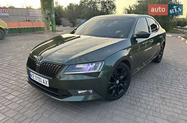 Лифтбек Skoda Superb 2018 в 
