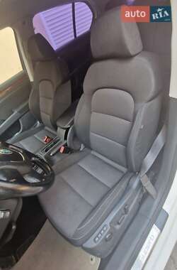 Лифтбек Skoda Superb 2012 в 