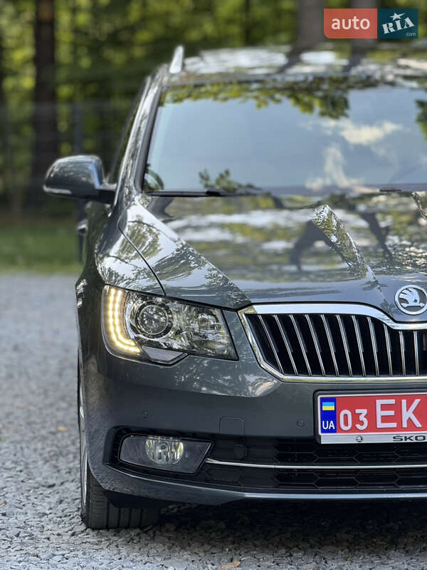Универсал Skoda Superb 2013 в Радивилове