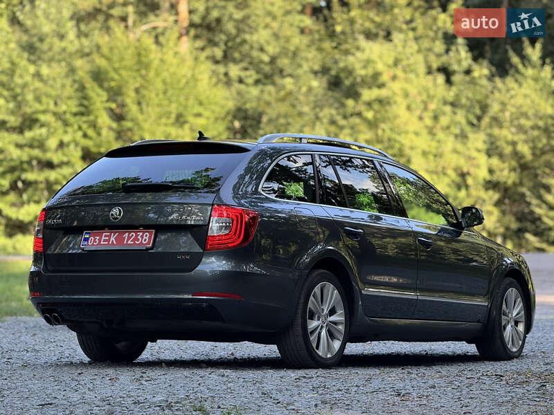 Универсал Skoda Superb 2013 в Радивилове