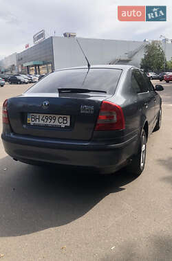 Лифтбек Skoda Superb 2008 в 