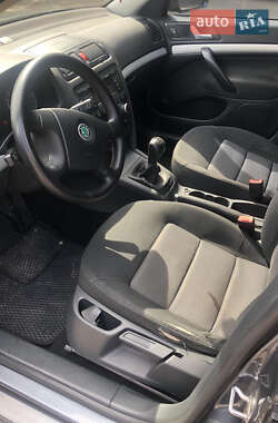 Лифтбек Skoda Superb 2008 в 
