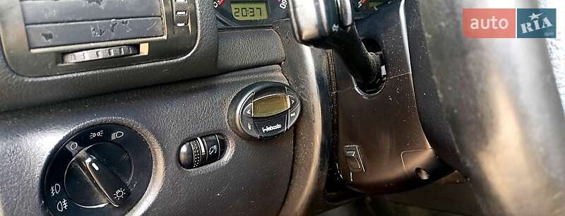 Лифтбек Skoda Superb 2004 в Каменском