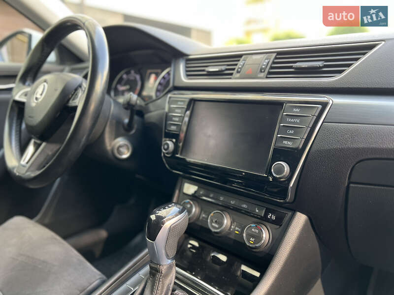 Универсал Skoda Superb 2018 в Ивано-Франковске