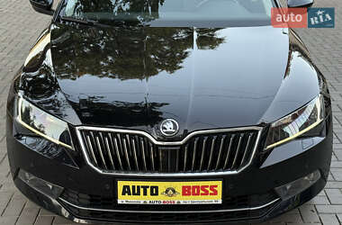 Лифтбек Skoda Superb 2015 в 