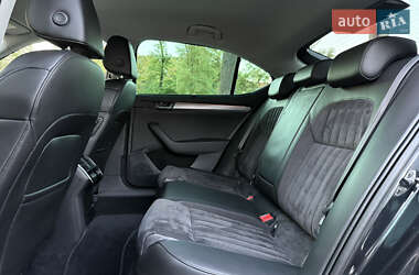 Лифтбек Skoda Superb 2015 в 
