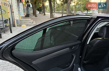 Лифтбек Skoda Superb 2015 в 