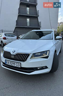 Універсал Skoda Superb 2017 в 