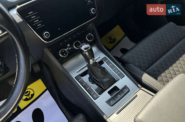 Лифтбек Skoda Superb 2020 в 