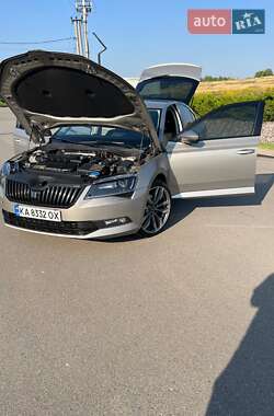 Лифтбек Skoda Superb 2018 в 