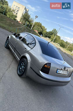 Лифтбек Skoda Superb 2008 в 
