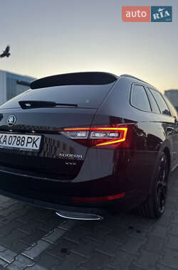 Универсал Skoda Superb 2018 в 