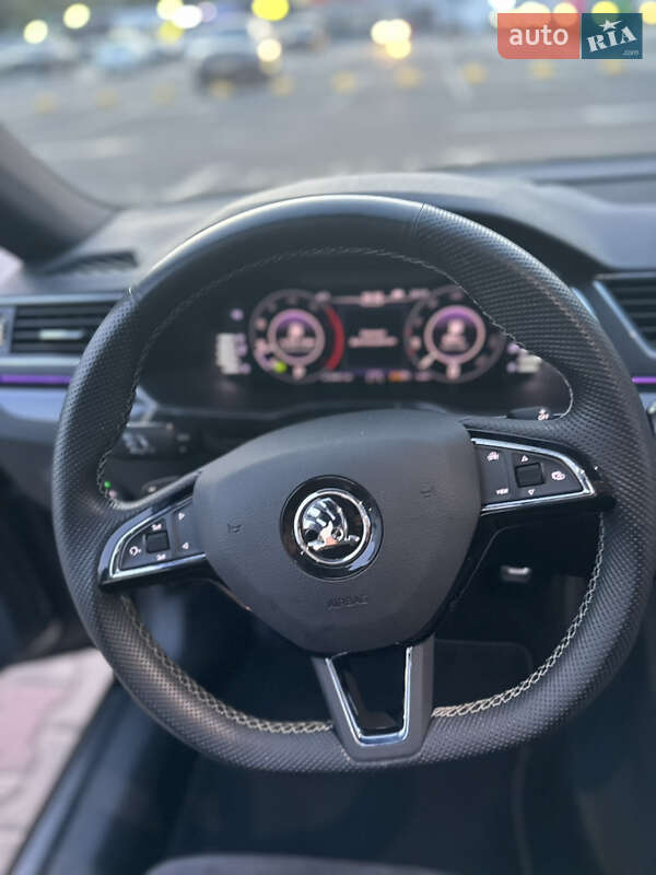 Универсал Skoda Superb 2018 в Киеве