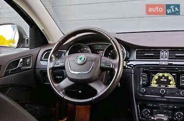 Универсал Skoda Superb 2012 в 