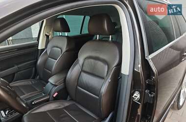 Универсал Skoda Superb 2012 в 