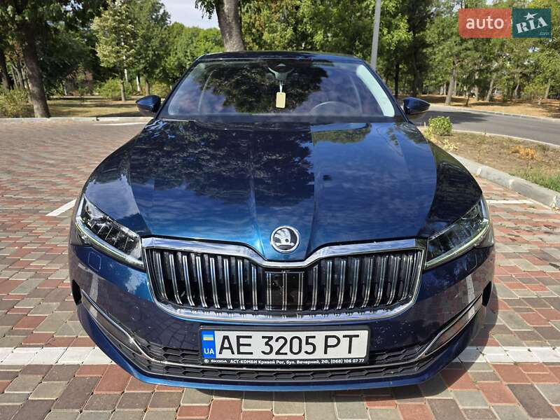 Лифтбек Skoda Superb 2021 в Кропивницком