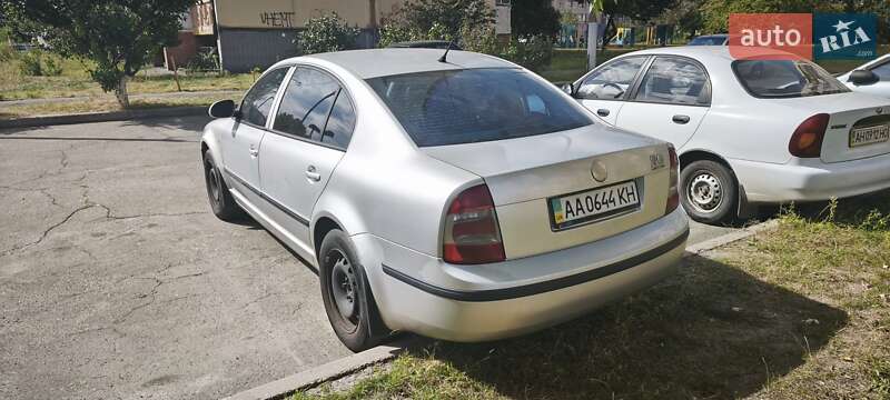 Лифтбек Skoda Superb 2007 в Киеве