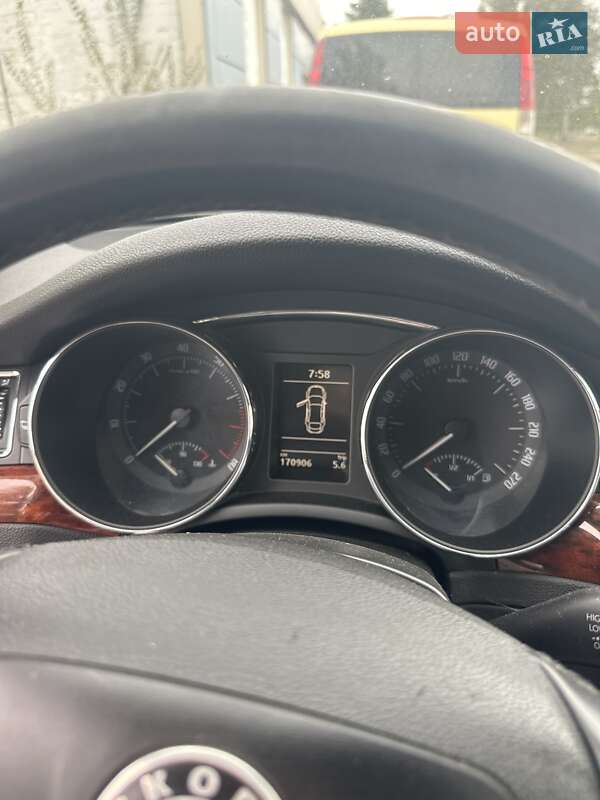 Лифтбек Skoda Superb 2011 в Южноукраинске фото 10 Лифтбек Skoda Superb 2011 в Южноукраинске