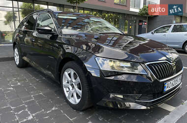 Универсал Skoda Superb 2017 в Сваляве