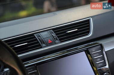 Лифтбек Skoda Superb 2017 в 