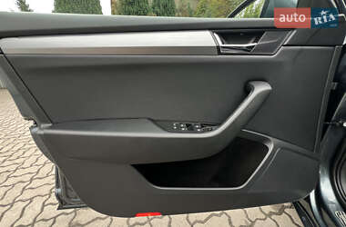 Универсал Skoda Superb 2019 в 