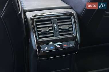 Лифтбек Skoda Superb 2022 в 