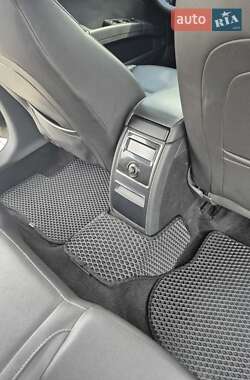 Лифтбек Skoda Superb 2012 в 