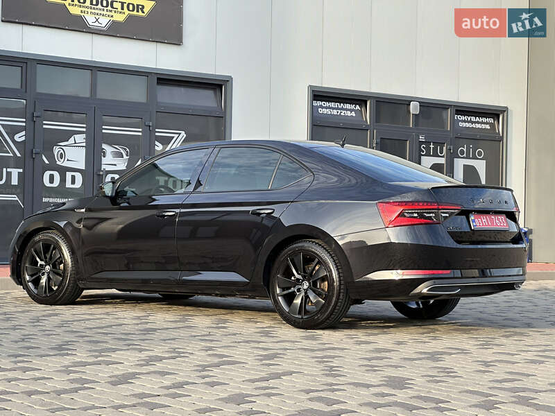 Лифтбек Skoda Superb 2021 в Мукачево