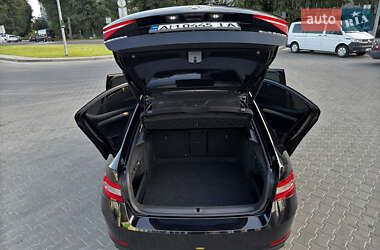 Лифтбек Skoda Superb 2015 в 