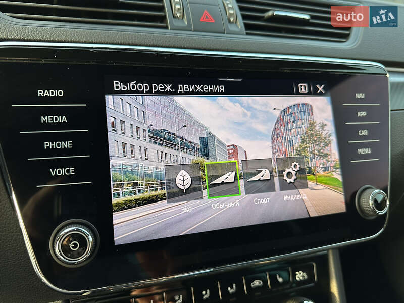 Лифтбек Skoda Superb 2021 в Мукачево