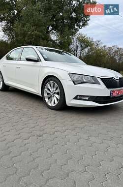 Универсал Skoda Superb 2016 в 