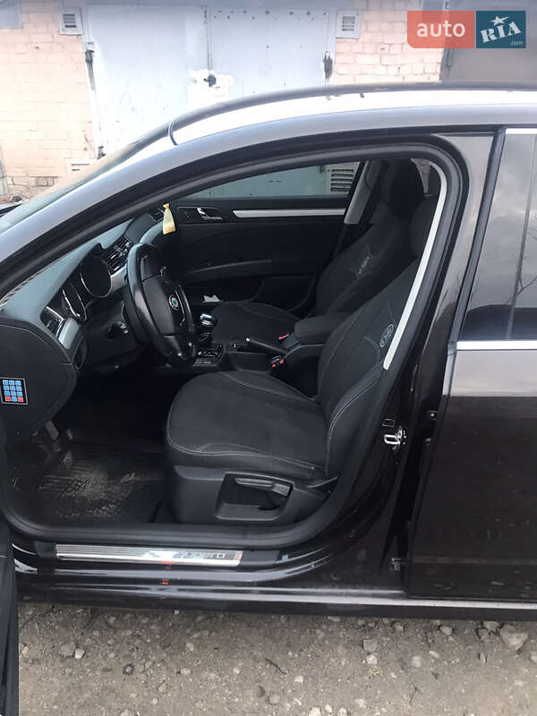 Лифтбек Skoda Superb 2012 в Павлограде фото 18 Лифтбек Skoda Superb 2012 в Павлограде