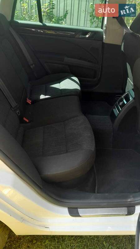 Универсал Skoda Superb 2014 в Борисполе