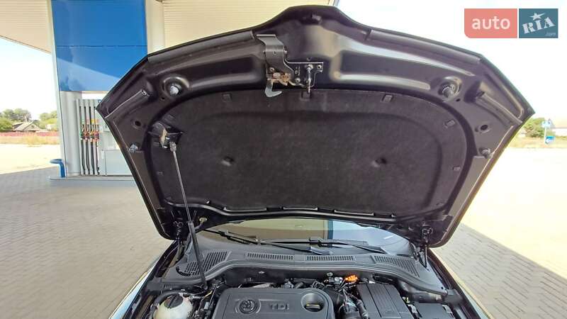Универсал Skoda Superb 2014 в Луцке