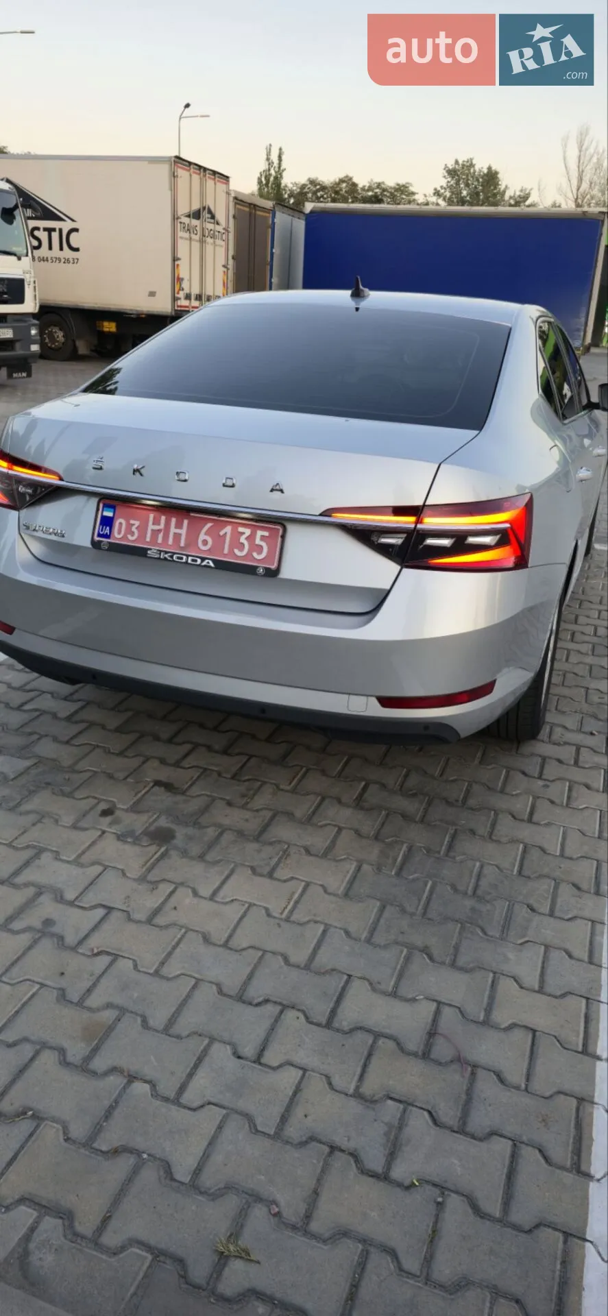 2020 Skoda Superb - мініатюра 3