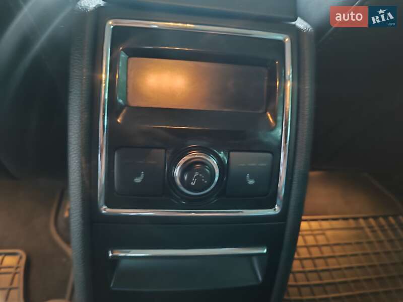 Лифтбек Skoda Superb 2009 в Дубно