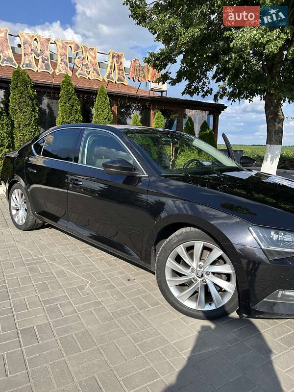 Лифтбек Skoda Superb 2018 в Днепре