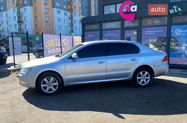Лифтбек Skoda Superb 2008 в 