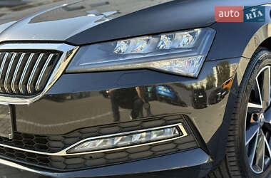 Лифтбек Skoda Superb 2021 в 