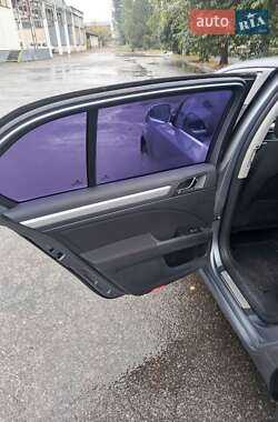 Лифтбек Skoda Superb 2012 в 