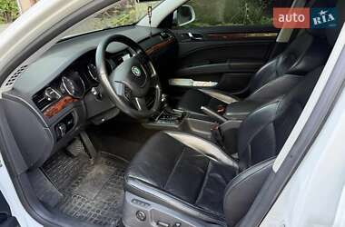 Универсал Skoda Superb 2012 в 